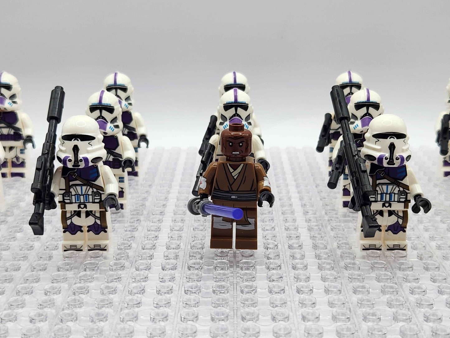 187th Battalion Clone Trooper Set with Mace Windu and Commanders