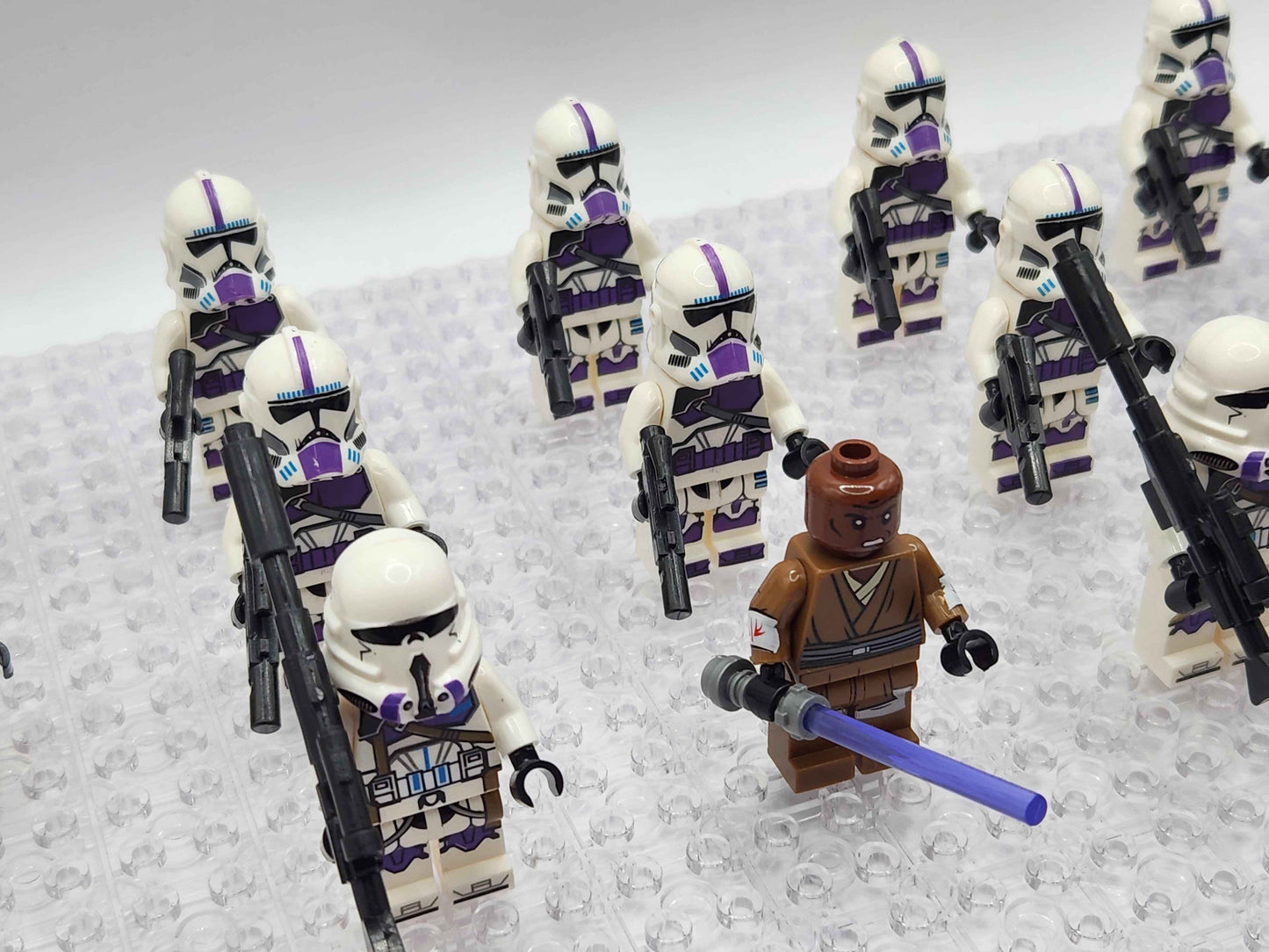 187th Battalion Clone Trooper Set with Mace Windu and Commanders