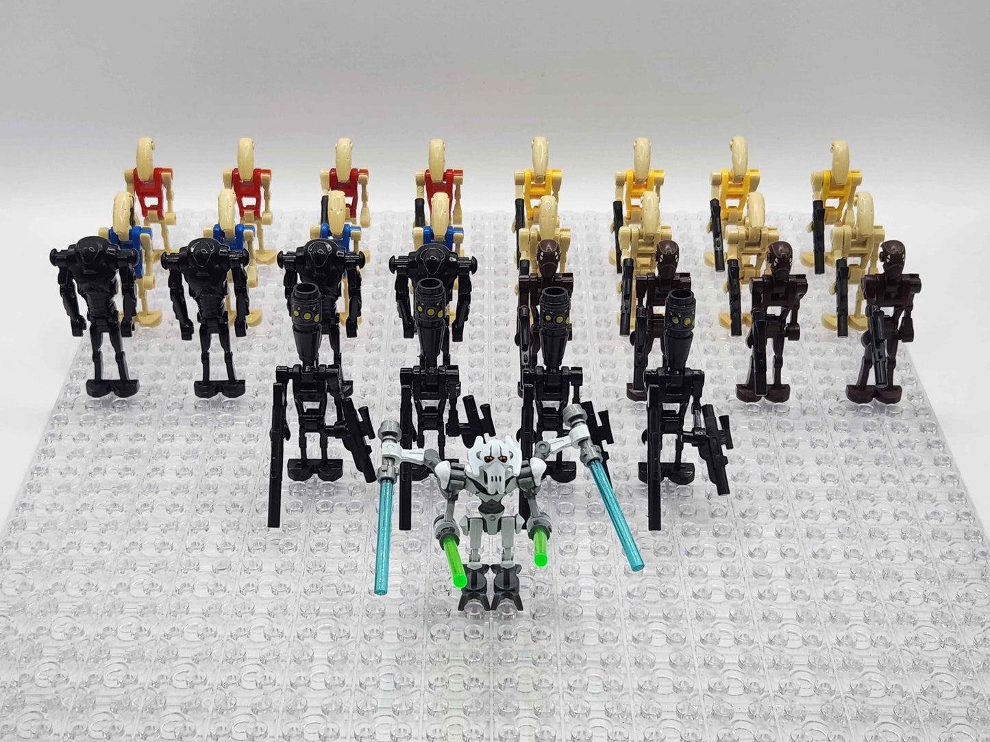 29-Piece Battle Droid Army Set with General Grievous and Blasters