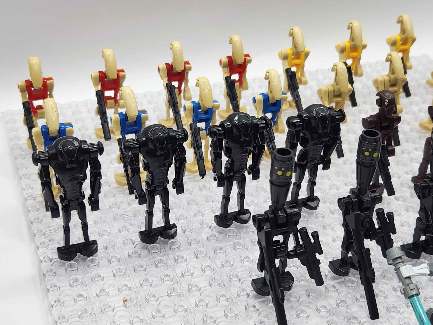 29-Piece Battle Droid Army Set with General Grievous and Blasters