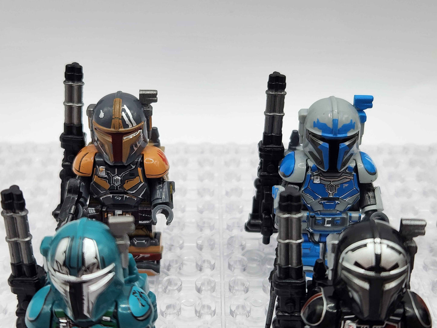 Heavy Mandalorian Infantry Set of 8 with Blasters